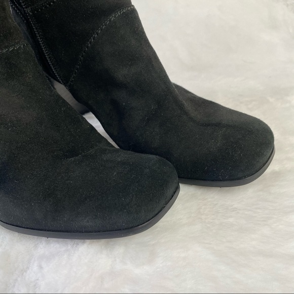 Stuart Weitzman Black Leather Heeled Boots - Picture 3 of 12